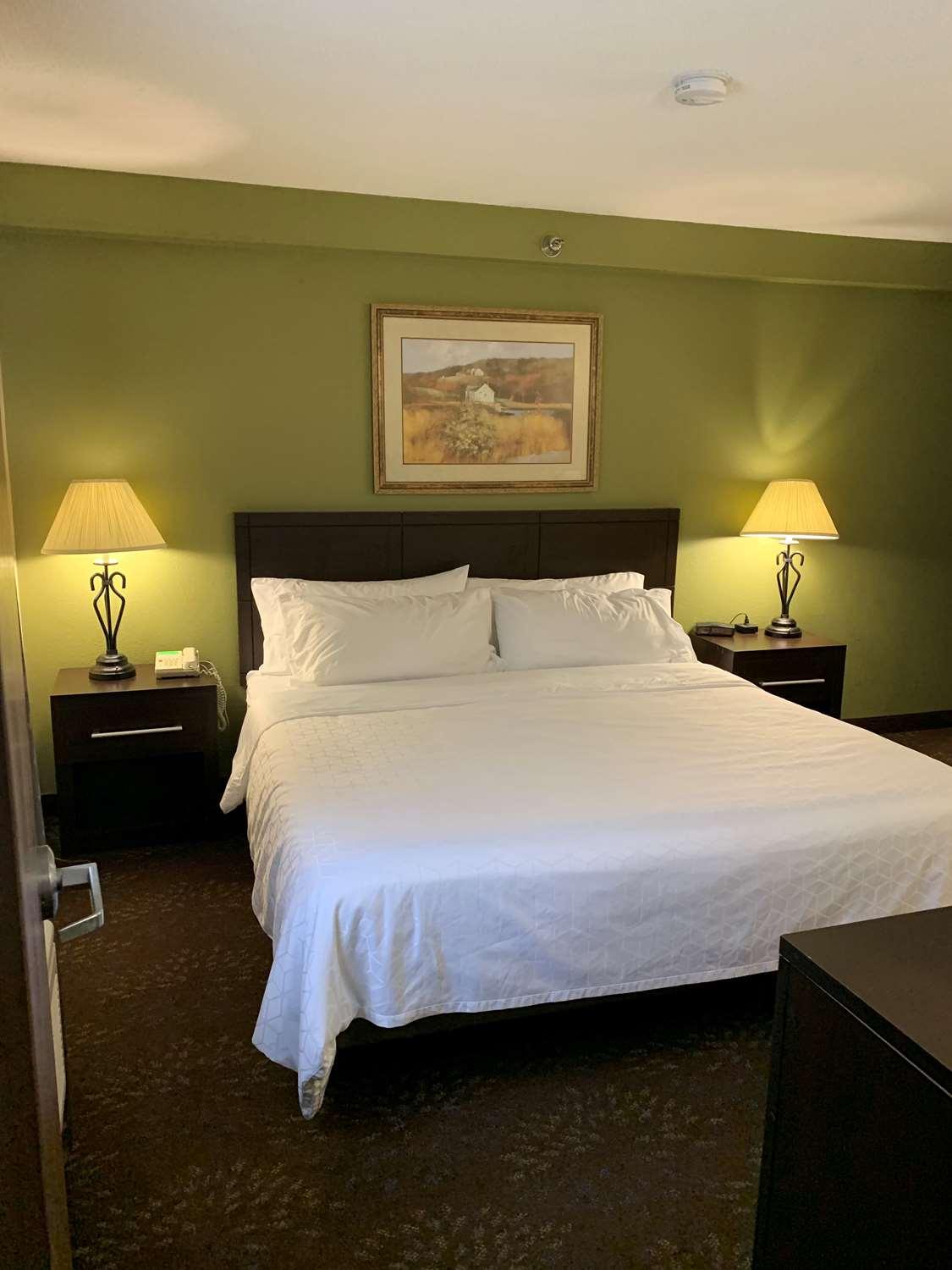 Best Western Watertown Inn & Suites Exterior foto